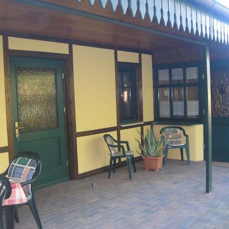 Pension Zum Weissen Hirsch Reitwein ภายนอก รูปภาพ
