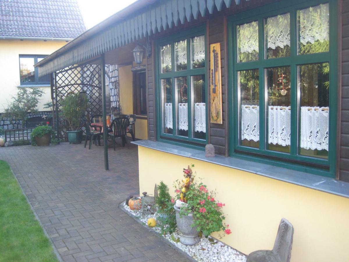 Pension Zum Weissen Hirsch Reitwein ภายนอก รูปภาพ