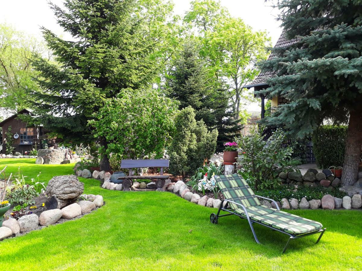 Pension Zum Weissen Hirsch Reitwein ภายนอก รูปภาพ