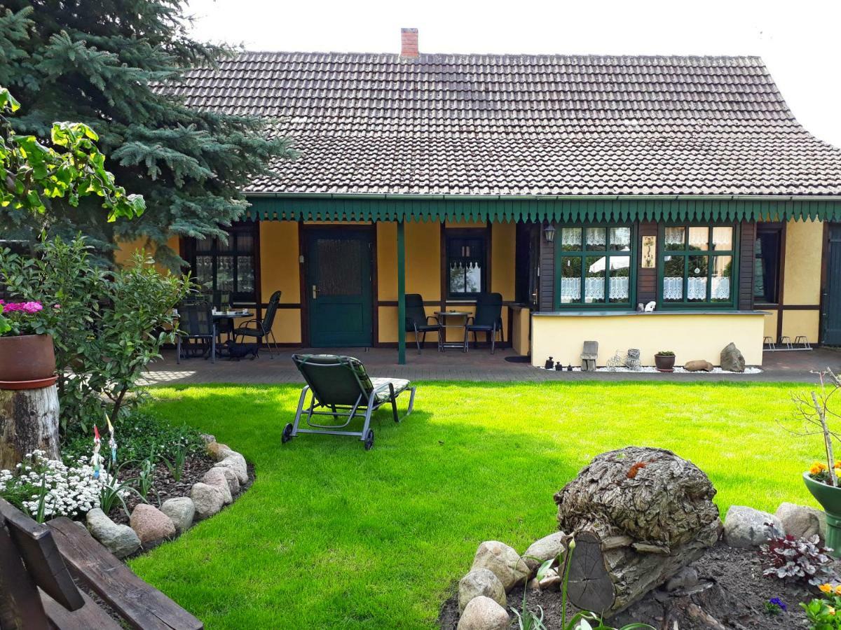 Pension Zum Weissen Hirsch Reitwein ภายนอก รูปภาพ